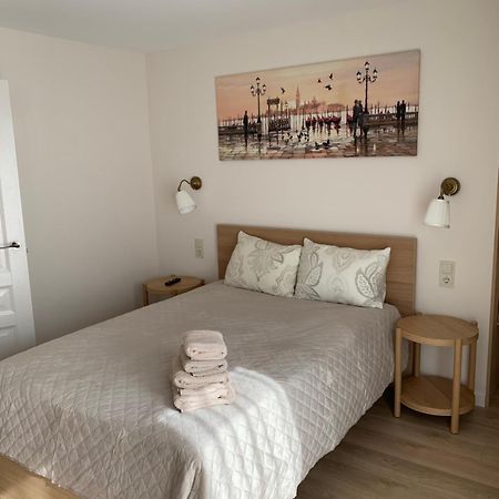 Hotel Vaineikio 8 à Palanga Extérieur photo