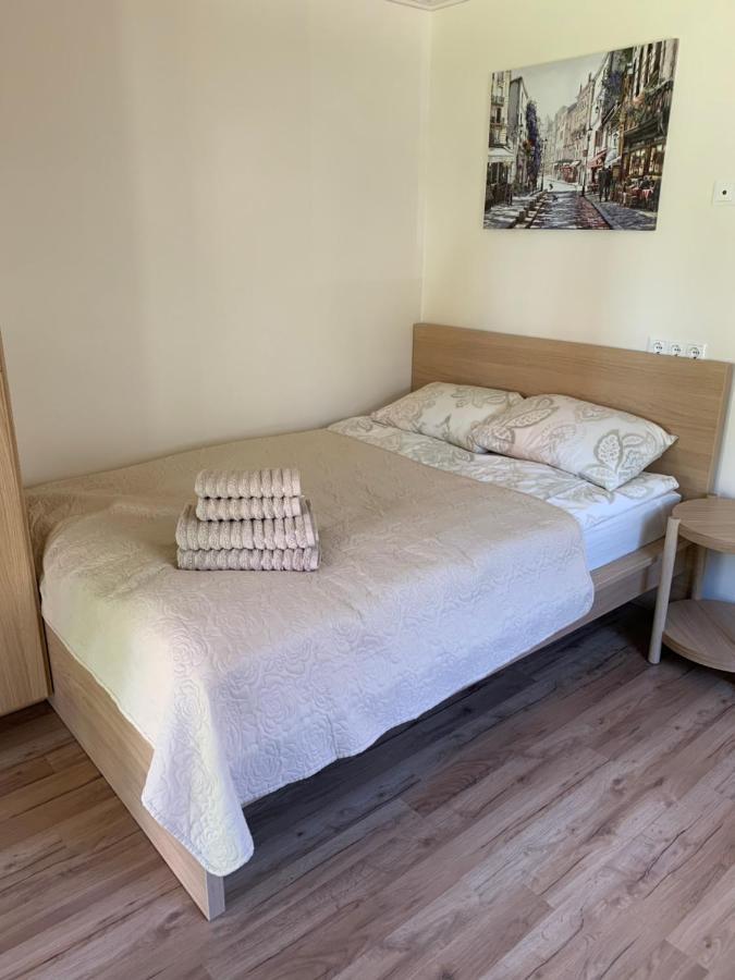 Hotel Vaineikio 8 à Palanga Extérieur photo