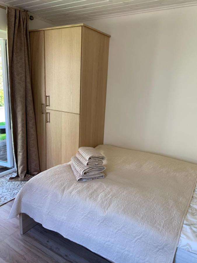 Hotel Vaineikio 8 à Palanga Extérieur photo